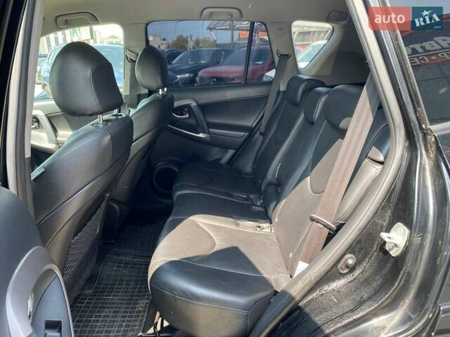 Чорний Тойота РАВ 4, об'ємом двигуна 2.23 л та пробігом 178 тис. км за 9200 $, фото 18 на Automoto.ua