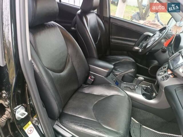 Чорний Тойота РАВ 4, об'ємом двигуна 2.36 л та пробігом 195 тис. км за 9500 $, фото 9 на Automoto.ua