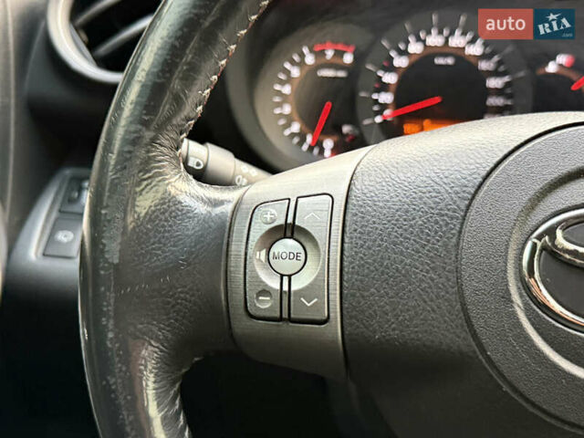 Черный Тойота РАВ 4, объемом двигателя 2 л и пробегом 87 тыс. км за 12800 $, фото 31 на Automoto.ua