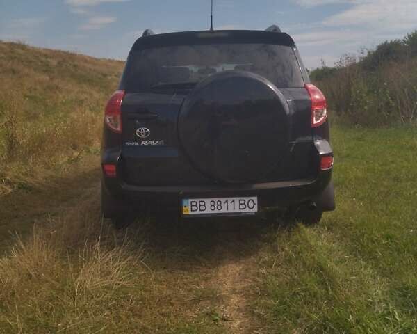 Тойота РАВ 4 2008 в Белой Церкве на Automoto.ua Черный Тойота РАВ 4, объемом двигателя 2 л и пробегом 133 тыс. км за 9800 $, фото 4 на Automoto.ua