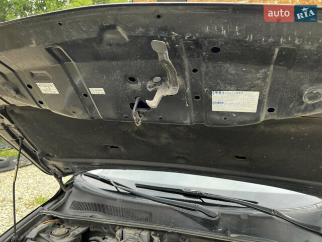 Черный Тойота РАВ 4, объемом двигателя 2.23 л и пробегом 235 тыс. км за 9500 $, фото 36 на Automoto.ua