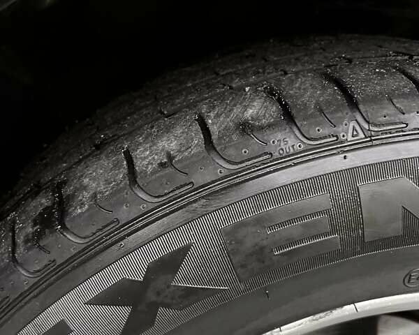 Черный Тойота РАВ 4, объемом двигателя 2.4 л и пробегом 268 тыс. км за 10500 $, фото 7 на Automoto.ua