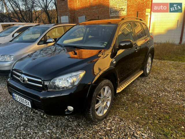 Чорний Тойота РАВ 4, об'ємом двигуна 2.23 л та пробігом 235 тис. км за 9100 $, фото 1 на Automoto.ua