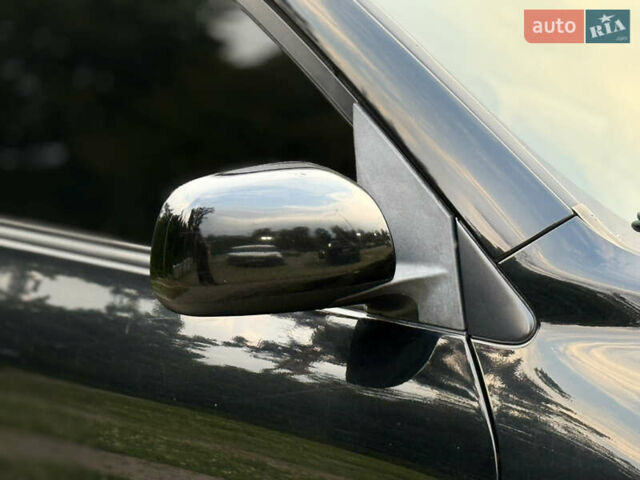 Черный Тойота РАВ 4, объемом двигателя 2 л и пробегом 87 тыс. км за 12800 $, фото 19 на Automoto.ua