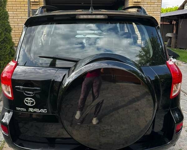 Черный Тойота РАВ 4, объемом двигателя 2 л и пробегом 178 тыс. км за 11999 $, фото 3 на Automoto.ua