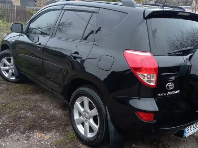 Черный Тойота РАВ 4, объемом двигателя 2 л и пробегом 225 тыс. км за 9000 $, фото 3 на Automoto.ua