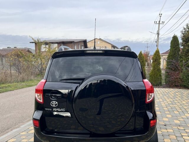 Черный Тойота РАВ 4, объемом двигателя 2 л и пробегом 270 тыс. км за 9500 $, фото 12 на Automoto.ua