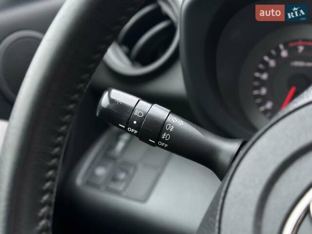 Черный Тойота РАВ 4, объемом двигателя 2 л и пробегом 253 тыс. км за 9500 $, фото 18 на Automoto.ua