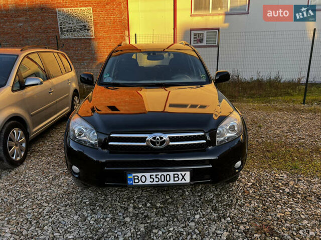 Чорний Тойота РАВ 4, об'ємом двигуна 2.23 л та пробігом 235 тис. км за 9100 $, фото 19 на Automoto.ua