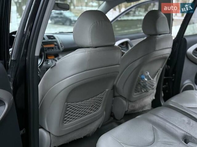 Черный Тойота РАВ 4, объемом двигателя 2.36 л и пробегом 268 тыс. км за 7500 $, фото 49 на Automoto.ua