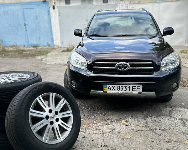 Тойота РАВ 4 2008 в Харькове на Automoto.ua Черный Тойота РАВ 4, объемом двигателя 2 л и пробегом 235 тыс. км за 9700 $, фото 6 на Automoto.ua