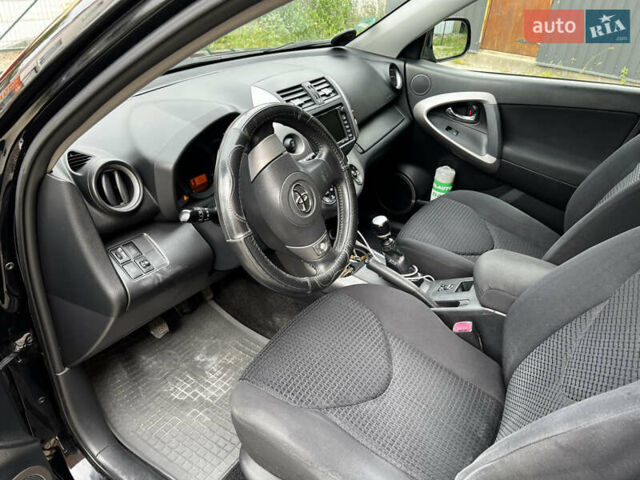 Черный Тойота РАВ 4, объемом двигателя 2.23 л и пробегом 235 тыс. км за 9500 $, фото 27 на Automoto.ua