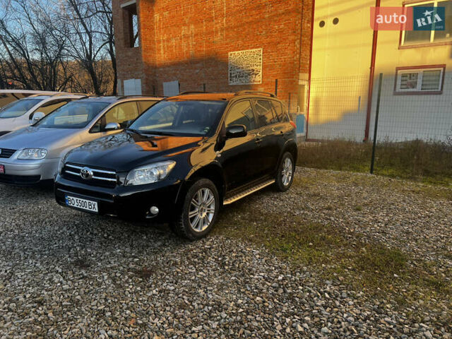 Чорний Тойота РАВ 4, об'ємом двигуна 2.23 л та пробігом 235 тис. км за 9100 $, фото 7 на Automoto.ua