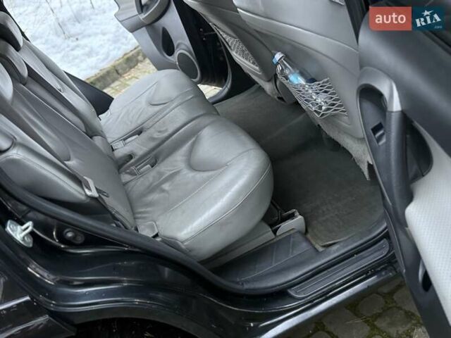 Черный Тойота РАВ 4, объемом двигателя 2.36 л и пробегом 268 тыс. км за 7400 $, фото 55 на Automoto.ua