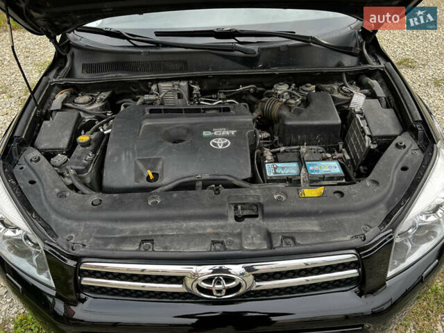 Черный Тойота РАВ 4, объемом двигателя 2.23 л и пробегом 235 тыс. км за 9500 $, фото 35 на Automoto.ua