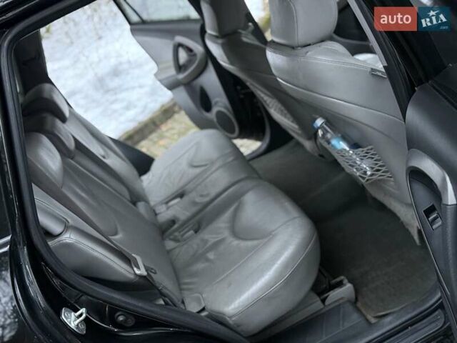 Черный Тойота РАВ 4, объемом двигателя 2.36 л и пробегом 268 тыс. км за 7400 $, фото 57 на Automoto.ua