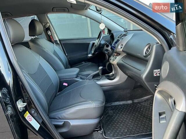 Тойота РАВ 4 2008 в Киеве на Automoto.ua Черный Тойота РАВ 4, объемом двигателя 2 л и пробегом 320 тыс. км за 12700 $, фото 9 на Automoto.ua