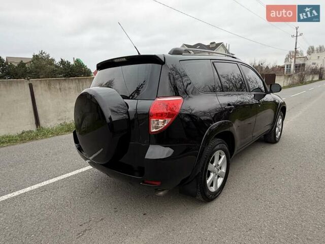 Черный Тойота РАВ 4, объемом двигателя 2.4 л и пробегом 173 тыс. км за 10500 $, фото 4 на Automoto.ua