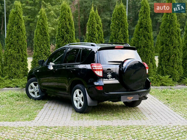 Черный Тойота РАВ 4, объемом двигателя 2 л и пробегом 87 тыс. км за 12800 $, фото 2 на Automoto.ua