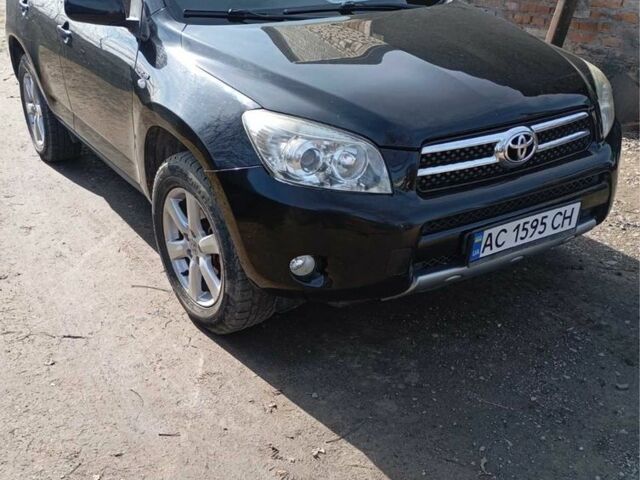 Чорний Тойота РАВ 4, об'ємом двигуна 2.2 л та пробігом 290 тис. км за 8500 $, фото 1 на Automoto.ua
