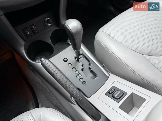 Черный Тойота РАВ 4, объемом двигателя 2.4 л и пробегом 173 тыс. км за 10500 $, фото 20 на Automoto.ua