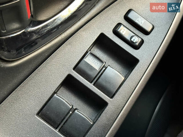 Черный Тойота РАВ 4, объемом двигателя 2 л и пробегом 87 тыс. км за 12800 $, фото 38 на Automoto.ua