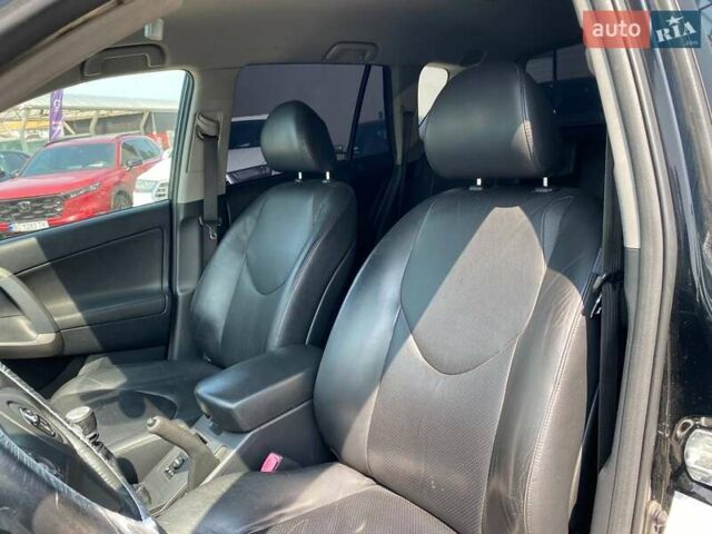 Чорний Тойота РАВ 4, об'ємом двигуна 2.23 л та пробігом 178 тис. км за 9200 $, фото 17 на Automoto.ua