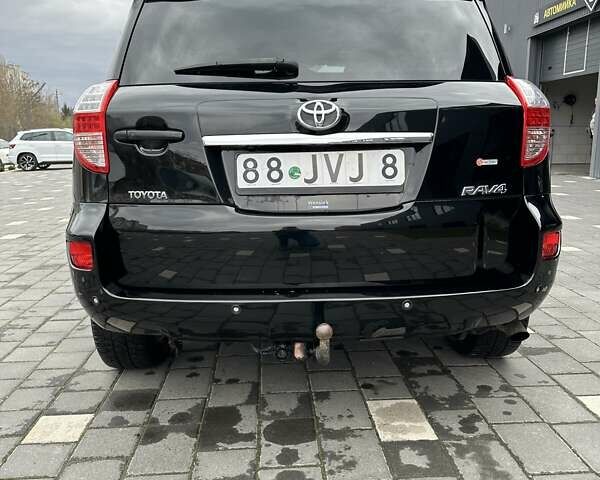 Черный Тойота РАВ 4, объемом двигателя 2.2 л и пробегом 227 тыс. км за 10500 $, фото 13 на Automoto.ua