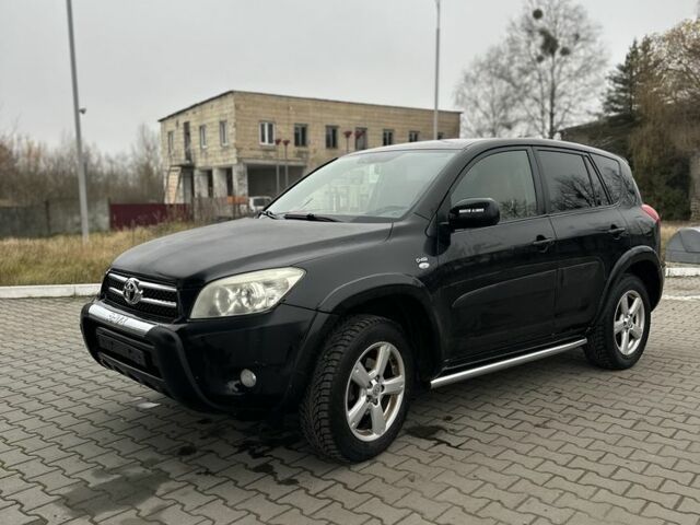Черный Тойота РАВ 4, объемом двигателя 2.2 л и пробегом 316 тыс. км за 4290 $, фото 1 на Automoto.ua