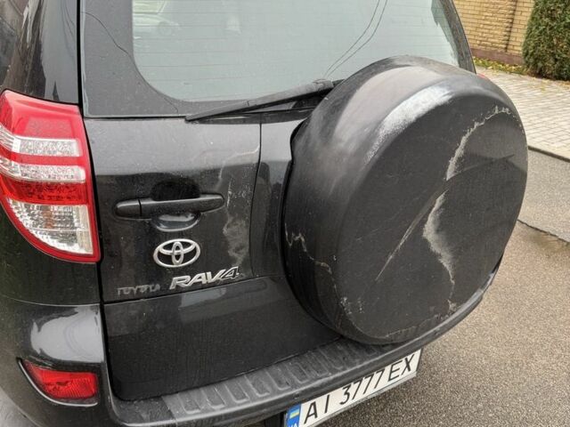 Черный Тойота РАВ 4, объемом двигателя 2 л и пробегом 230 тыс. км за 6800 $, фото 6 на Automoto.ua