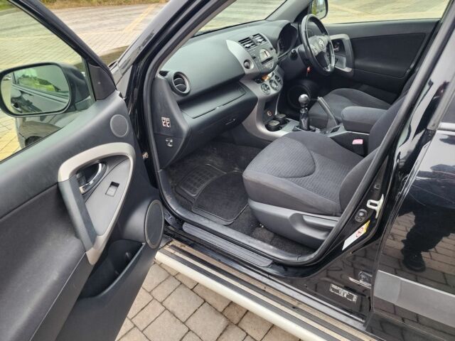 Черный Тойота РАВ 4, объемом двигателя 2.2 л и пробегом 199 тыс. км за 4419 $, фото 17 на Automoto.ua