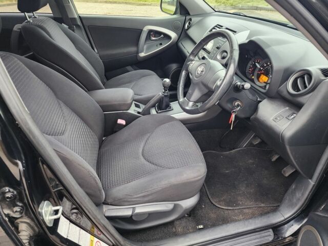 Черный Тойота РАВ 4, объемом двигателя 2.2 л и пробегом 199 тыс. км за 4419 $, фото 13 на Automoto.ua