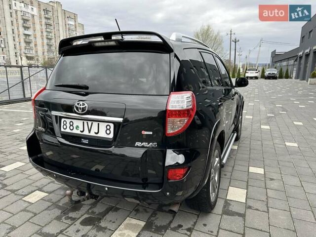 Черный Тойота РАВ 4, объемом двигателя 2.2 л и пробегом 227 тыс. км за 10500 $, фото 21 на Automoto.ua
