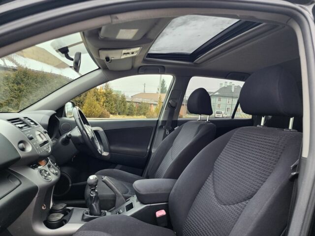 Черный Тойота РАВ 4, объемом двигателя 2.2 л и пробегом 199 тыс. км за 4419 $, фото 18 на Automoto.ua