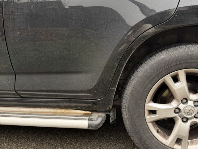 Черный Тойота РАВ 4, объемом двигателя 2 л и пробегом 230 тыс. км за 6800 $, фото 7 на Automoto.ua