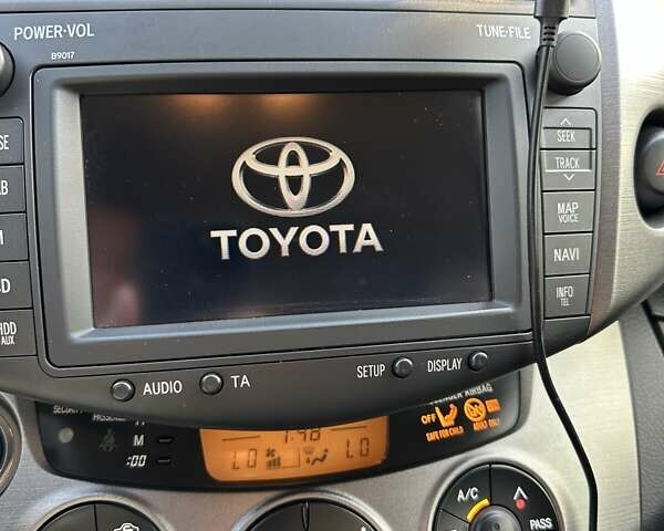 Черный Тойота РАВ 4, объемом двигателя 2.2 л и пробегом 227 тыс. км за 10500 $, фото 44 на Automoto.ua