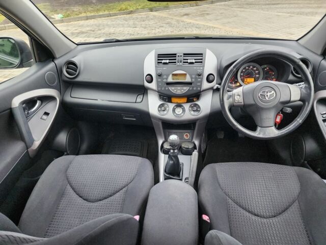 Черный Тойота РАВ 4, объемом двигателя 2.2 л и пробегом 199 тыс. км за 4419 $, фото 21 на Automoto.ua