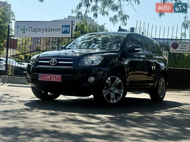 Черный Тойота РАВ 4, объемом двигателя 2.2 л и пробегом 183 тыс. км за 10999 $, фото 1 на Automoto.ua