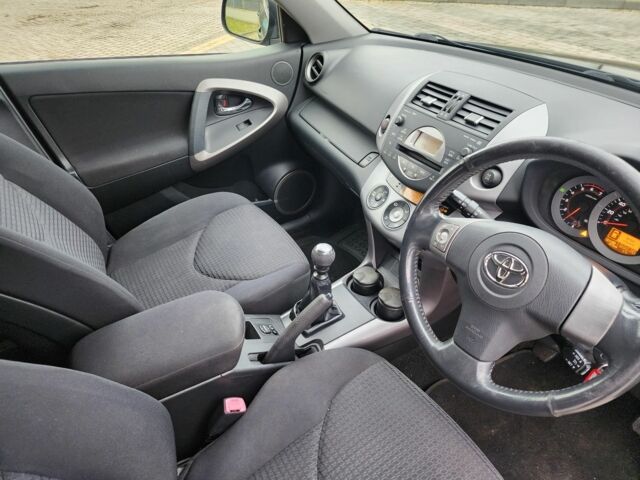 Черный Тойота РАВ 4, объемом двигателя 2.2 л и пробегом 199 тыс. км за 4419 $, фото 15 на Automoto.ua