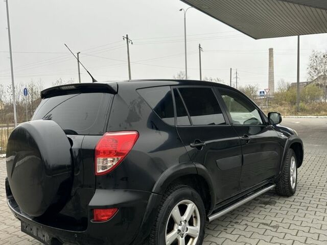 Черный Тойота РАВ 4, объемом двигателя 2.2 л и пробегом 316 тыс. км за 4290 $, фото 16 на Automoto.ua