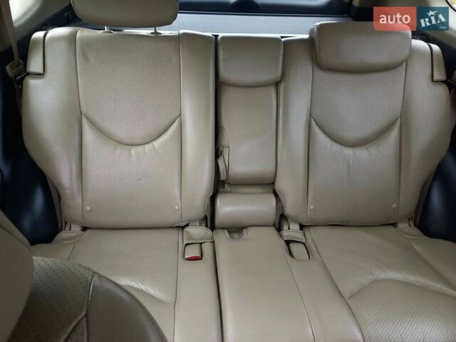 Чорний Тойота РАВ 4, об'ємом двигуна 2.36 л та пробігом 241 тис. км за 13600 $, фото 17 на Automoto.ua