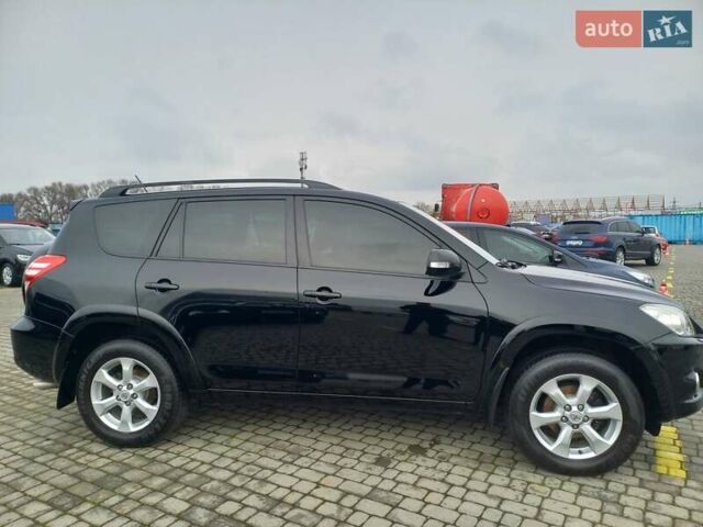 Чорний Тойота РАВ 4, об'ємом двигуна 2.36 л та пробігом 241 тис. км за 13600 $, фото 8 на Automoto.ua