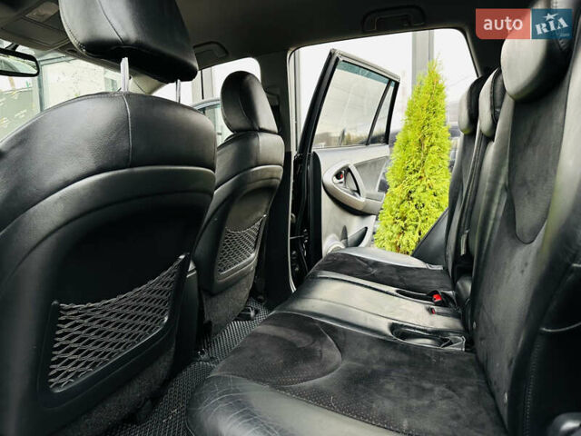 Черный Тойота РАВ 4, объемом двигателя 2.23 л и пробегом 249 тыс. км за 13800 $, фото 16 на Automoto.ua