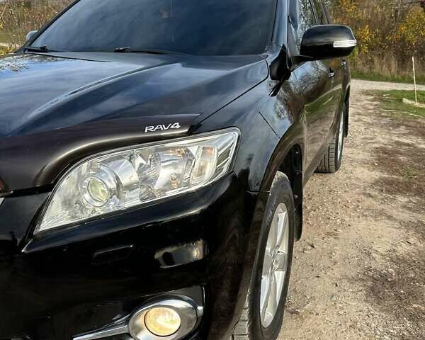 Черный Тойота РАВ 4, объемом двигателя 2 л и пробегом 269 тыс. км за 12500 $, фото 2 на Automoto.ua