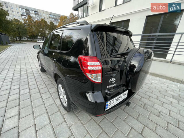 Черный Тойота РАВ 4, объемом двигателя 2.49 л и пробегом 220 тыс. км за 10500 $, фото 8 на Automoto.ua