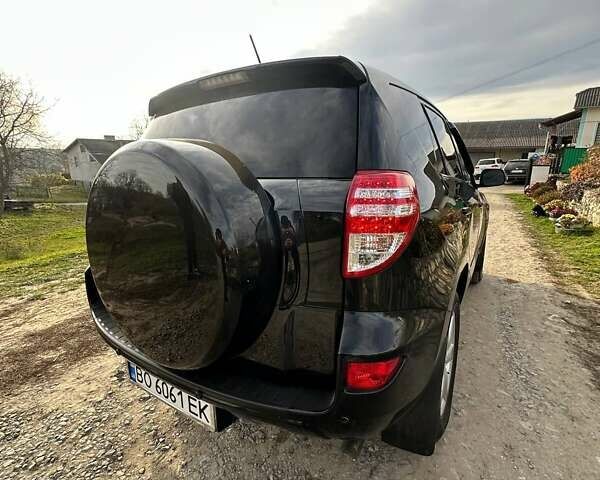 Черный Тойота РАВ 4, объемом двигателя 2 л и пробегом 269 тыс. км за 12500 $, фото 19 на Automoto.ua