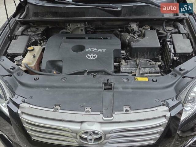 Черный Тойота РАВ 4, объемом двигателя 2.2 л и пробегом 170 тыс. км за 11000 $, фото 1 на Automoto.ua