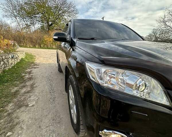 Черный Тойота РАВ 4, объемом двигателя 2 л и пробегом 269 тыс. км за 12500 $, фото 10 на Automoto.ua
