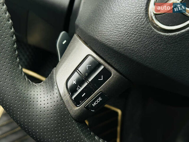 Черный Тойота РАВ 4, объемом двигателя 2.23 л и пробегом 249 тыс. км за 13800 $, фото 30 на Automoto.ua