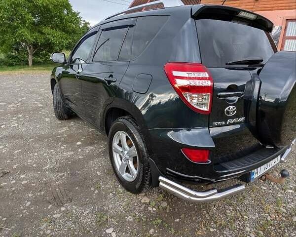 Чорний Тойота РАВ 4, об'ємом двигуна 2.2 л та пробігом 178 тис. км за 15000 $, фото 6 на Automoto.ua